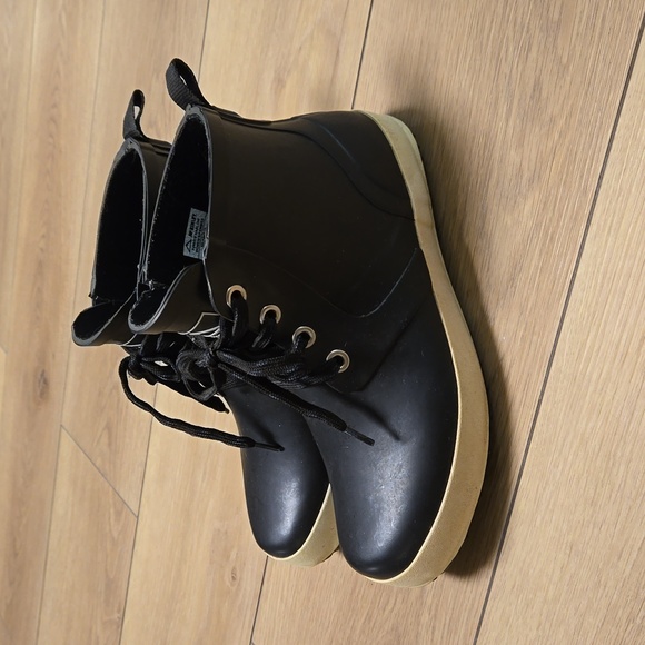 McKinley rain boots size6 $15 - Picture 3 of 9